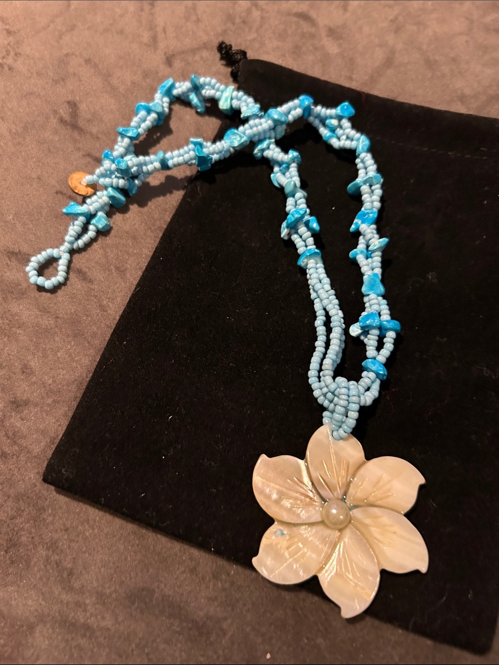 Blue Beaded Flower Pendant Necklace - Shell Flower Design